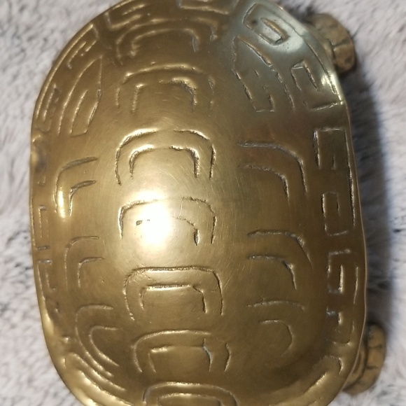 VINTAGE BRASS TURTLE TRINKET BOX, 6 5" x 3", Good Condition - Picture 5 of 7